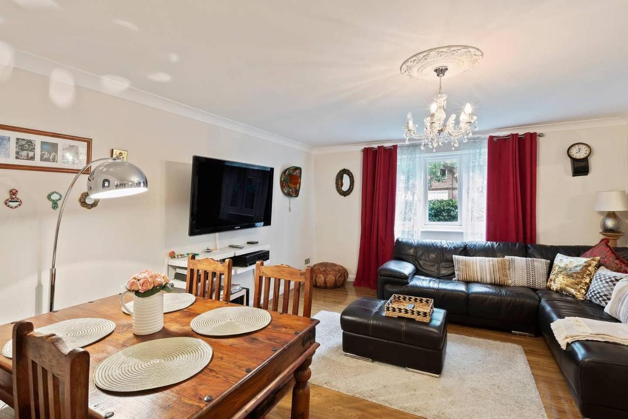 Beautiful And Cosy 2 Bedroom Flat Londýn Exteriér fotografie